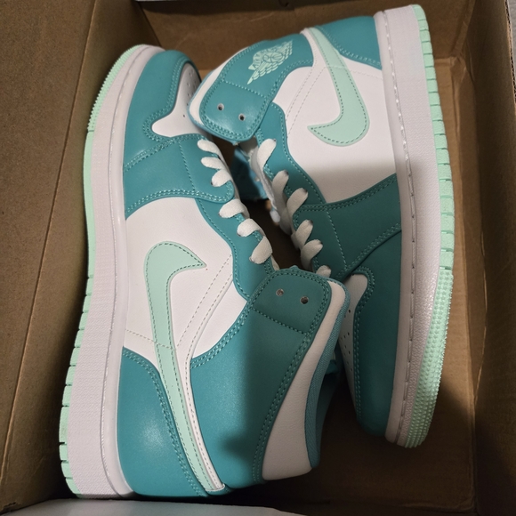 Jordan Shoes - Jordan Women's Air Mid Sneakers